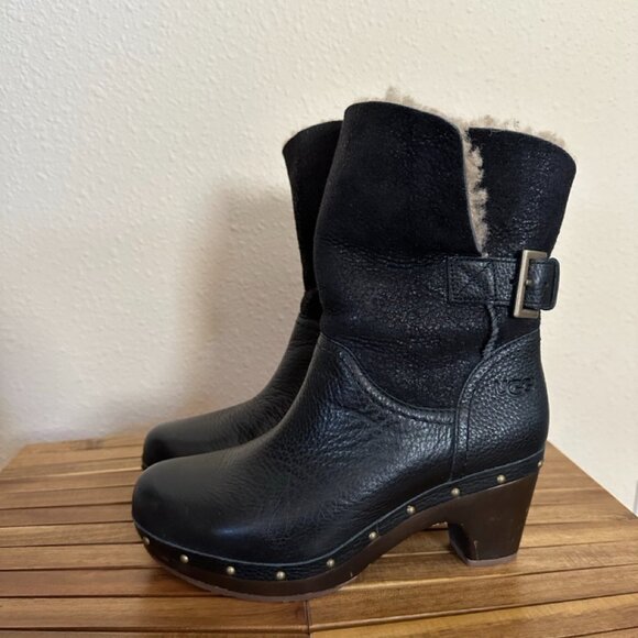 UGG Amoret Leather and Sheepskin Lined Studded Pull-On Ankle Boots - Picture 1 of 13